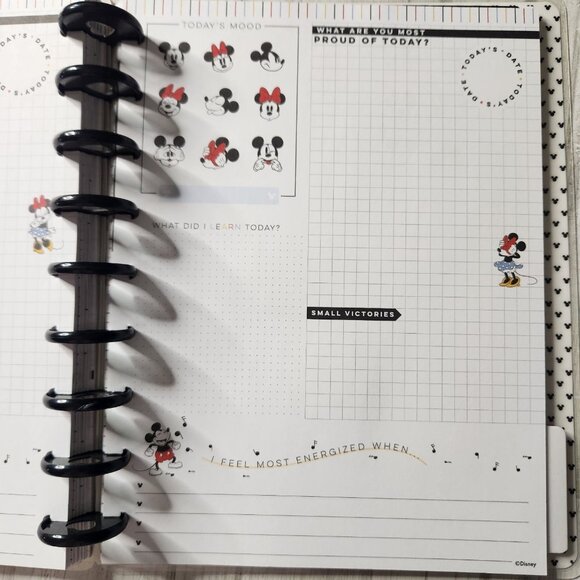 The Happy Planner Disney Minnie Mickey Mouse Goals and Positivity Guided Journal - Picture 8 of 9
